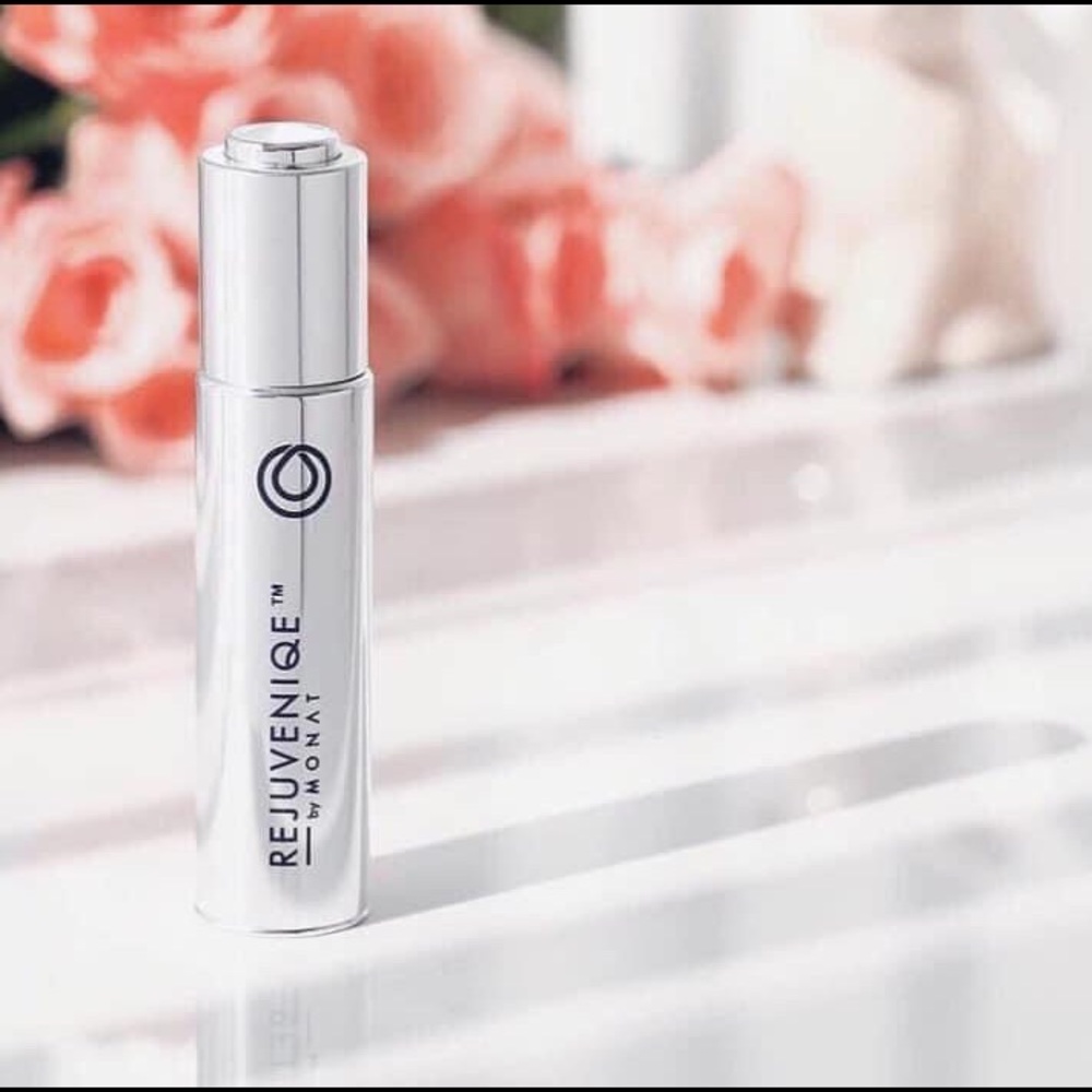 Rejuveniqe oil
